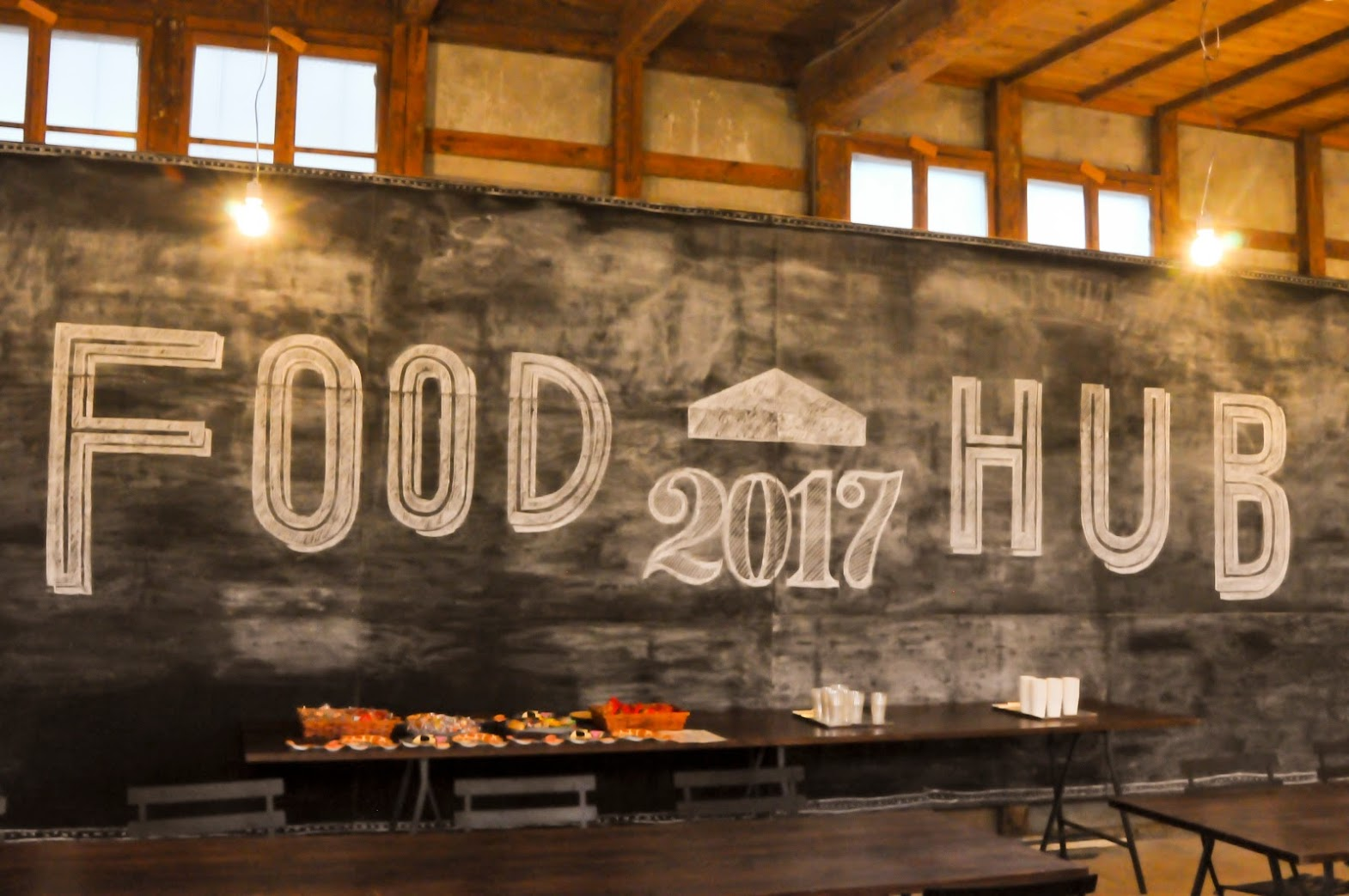 FOOD　HUB　2017