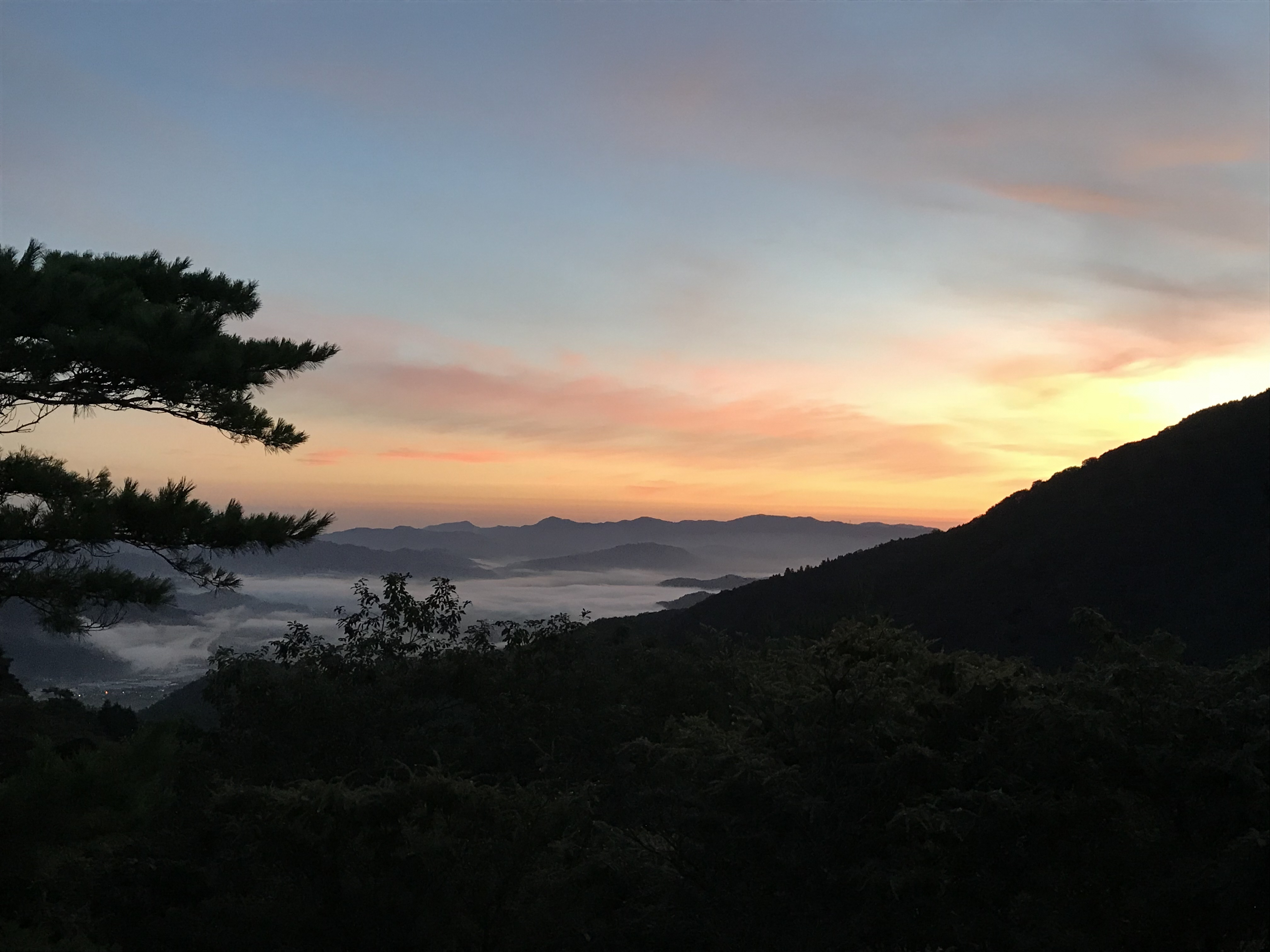 晩秋の雲海.jpg