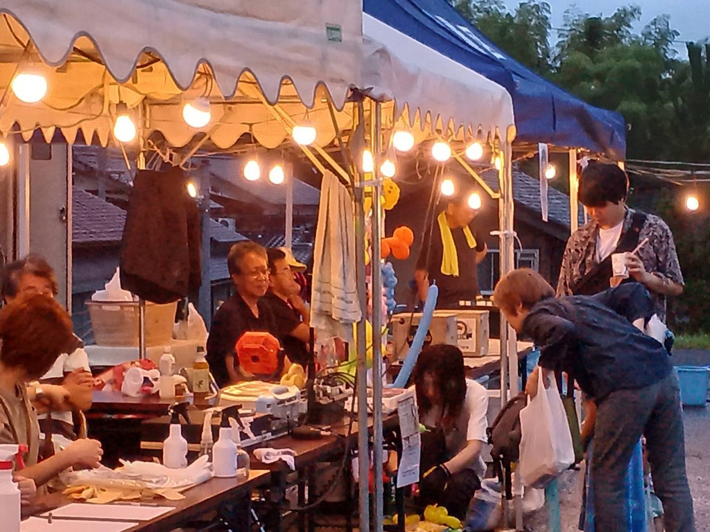 岩屋夏祭りの様子